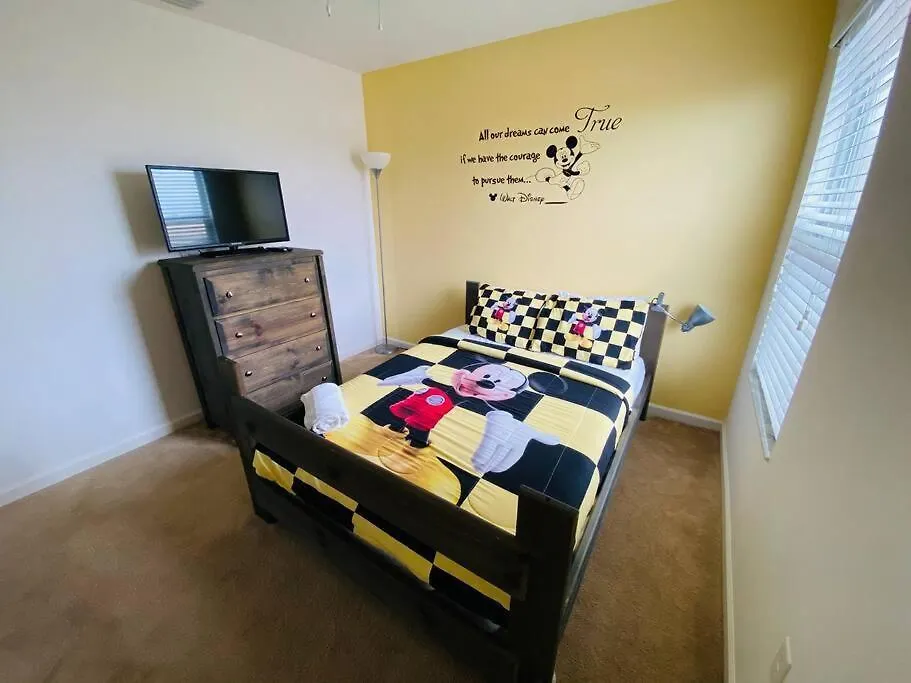 Disney Area Pool Home - 6Br/4.5Ba - 12 Guests Davenport 0*,  Amerikai Egyesült Államok