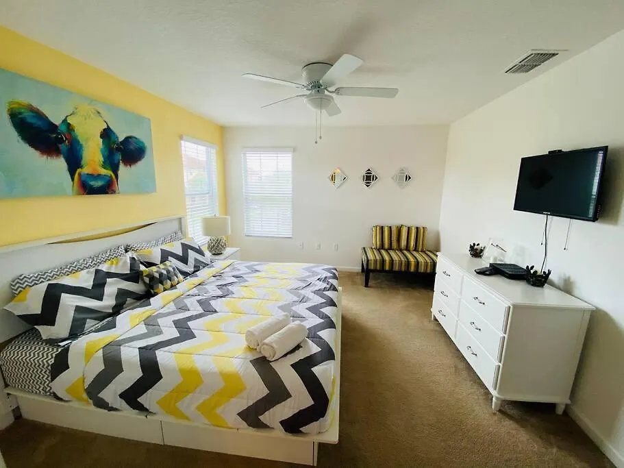 Disney Area Pool Home - 6Br/4.5Ba - 12 Guests Davenport 0*,  Amerikai Egyesült Államok
