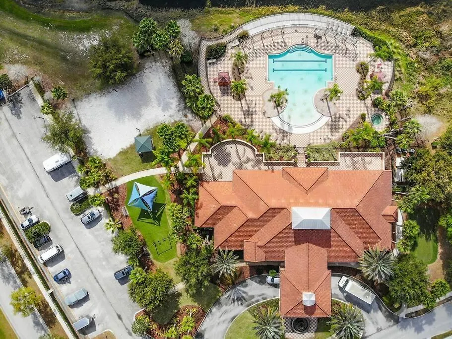 Disney Area Pool Home - 6Br/4.5Ba - 12 Guests Davenport
